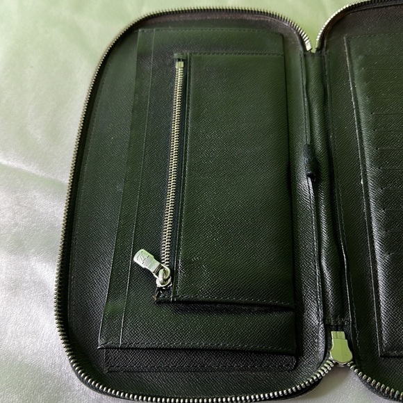 Authentic π³ππππ π½ππππππ πΆππππππππ π©ππππ π΄π°4007 - Picture 4 of 9